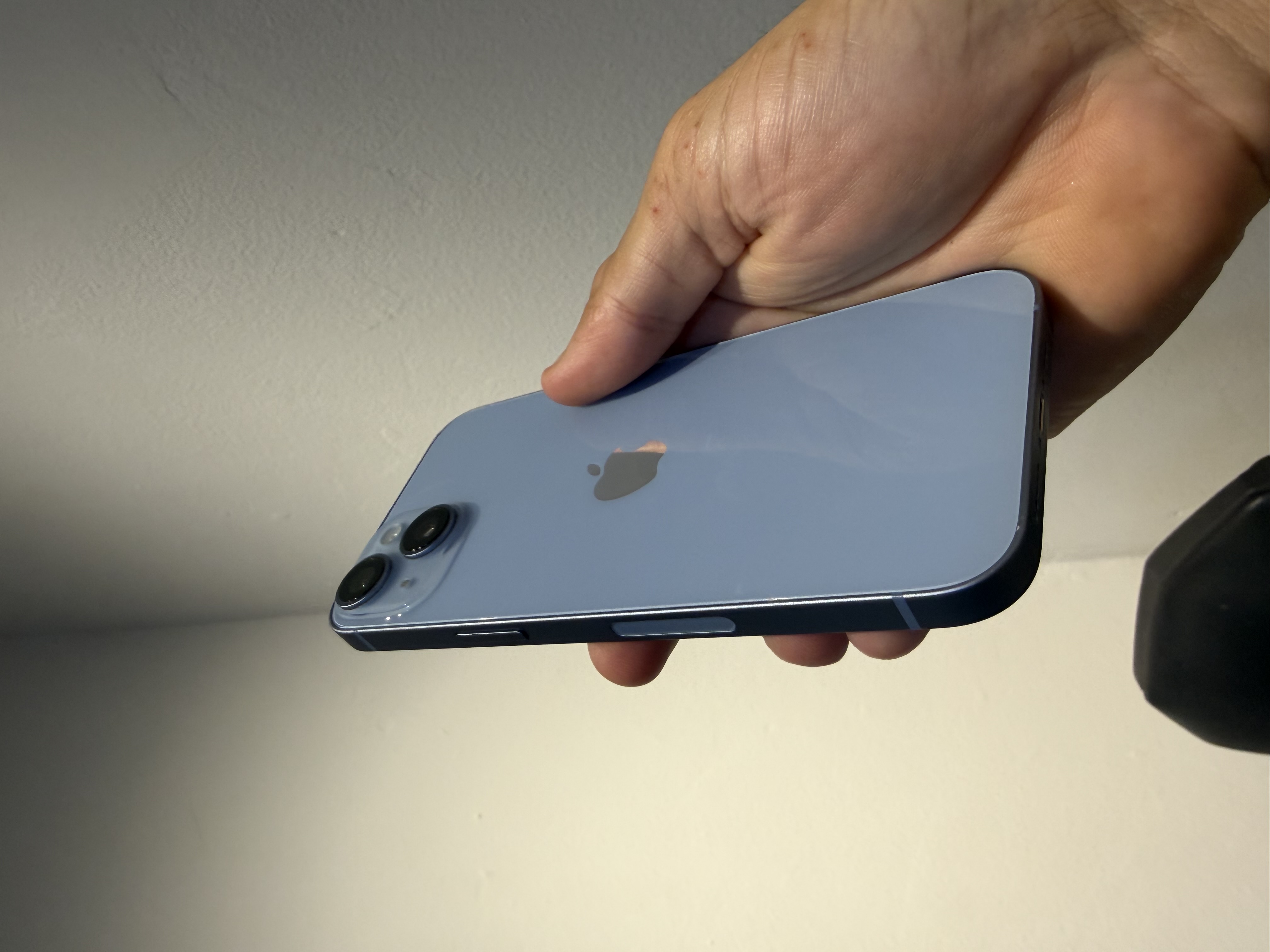 IPHONE 14