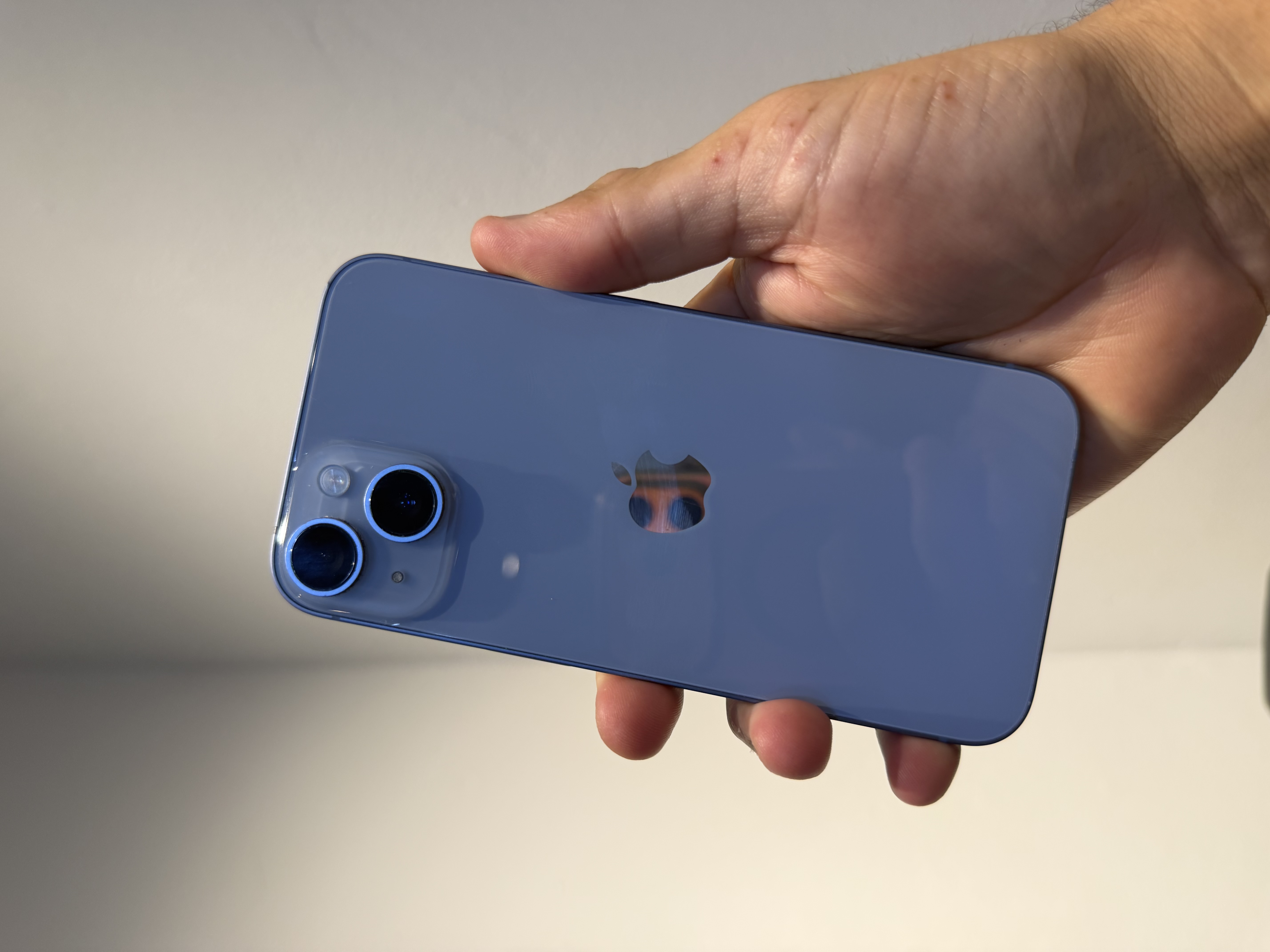 IPHONE 14